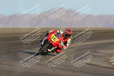 media/Dec-16-2023-CVMA (Sat) [[bb38a358a2]]/Race 11 Amateur Supersport Open/